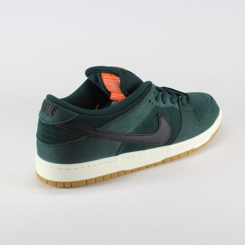 Nike SB Dunk Low Pro "Deep Fir"